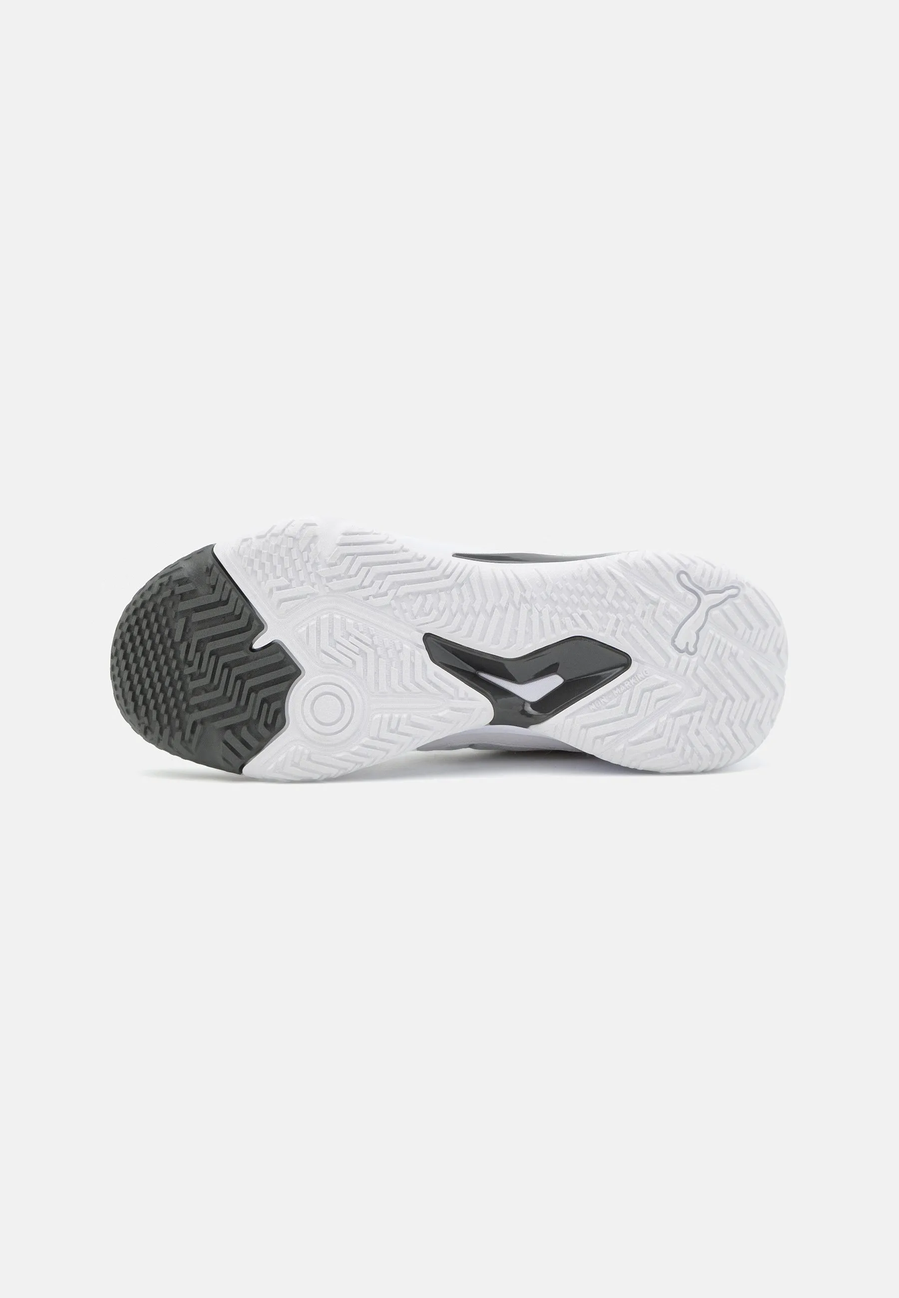 SOLARSTRIKE II - Training Shoes